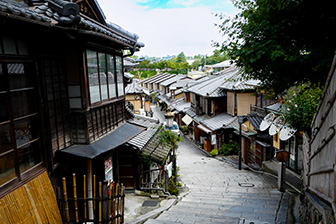 産寧坂（三年坂）・二寧坂（二年坂）